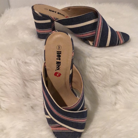 Hot Kiss “Gloria” Denim Fabric Slide Sandals - Picture 4 of 6